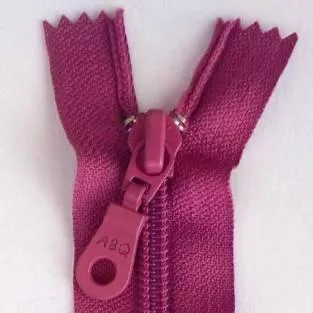 22" Magenta Haze Zipper - ABQ