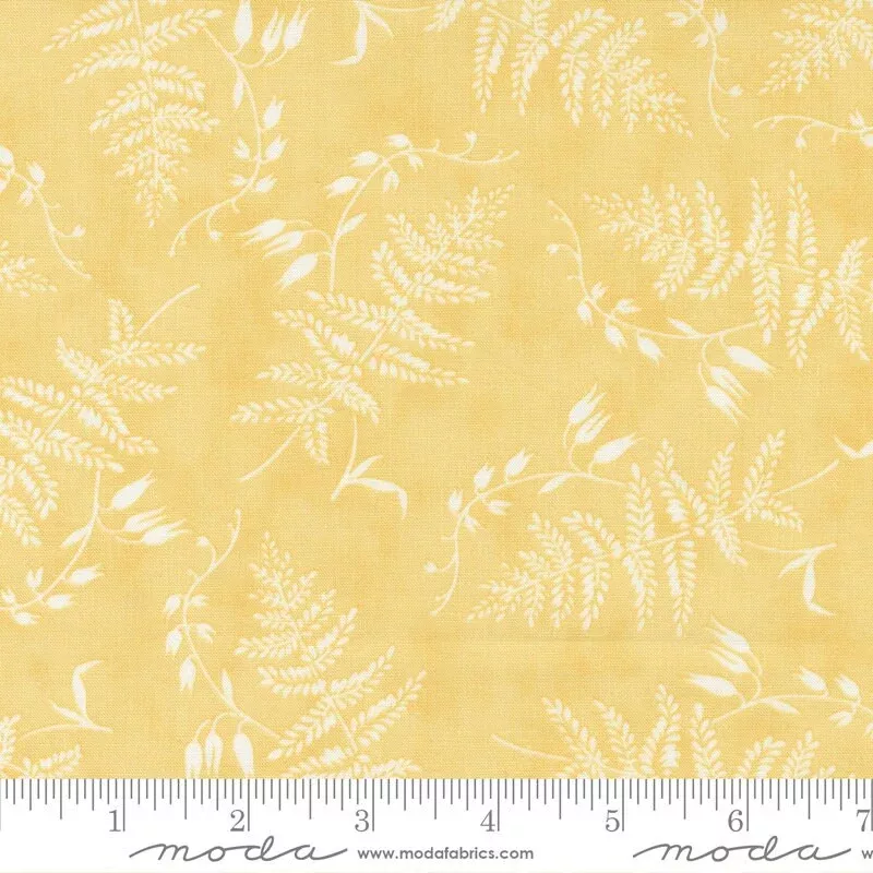HoneyBloom Frond Honey Fern Yardage 44341-13 by 3 Sisters sold in 1/2 yard increment
