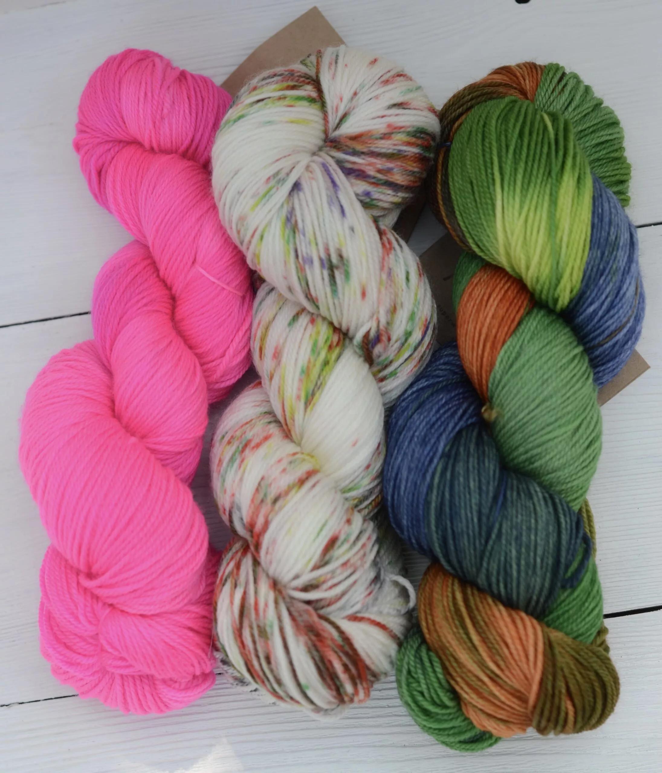**Manos del Uruguay – Alegria Sale Colours (Discontinued)